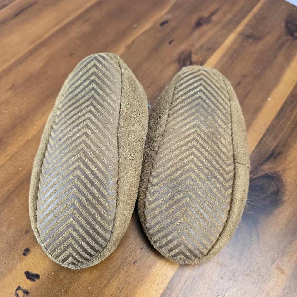 The Children's Place Brown Moccasin‎ Slippers Kids Size 6-7 Plush Lined